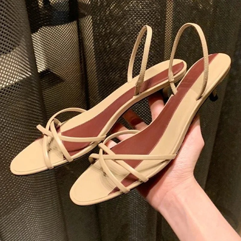 Women’s Cross Strap Kitten Hee - огляд і ціна Kitten Heel Women