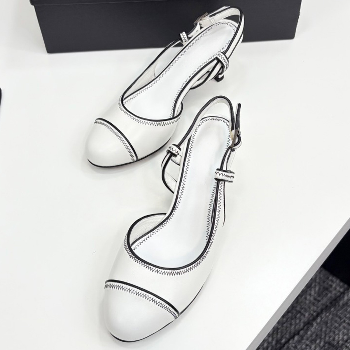 2026 Women's Leather Contrast  - огляд і ціна Kitten Heel Women