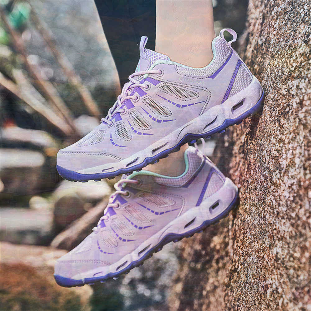 Sumer Round Tip Silver Sneaker - огляд і ціна Women Formal Wear Designers