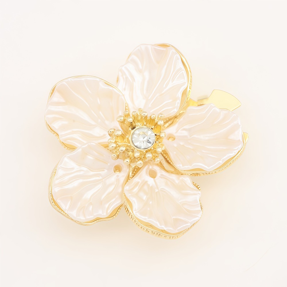 A Pair Vintage Petal Button Co - огляд і ціна Women Formal Wear Designers